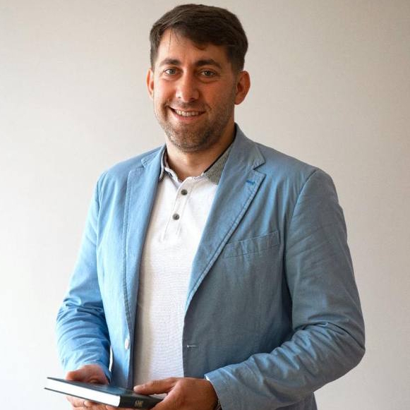 Володимир</br>Максимчук